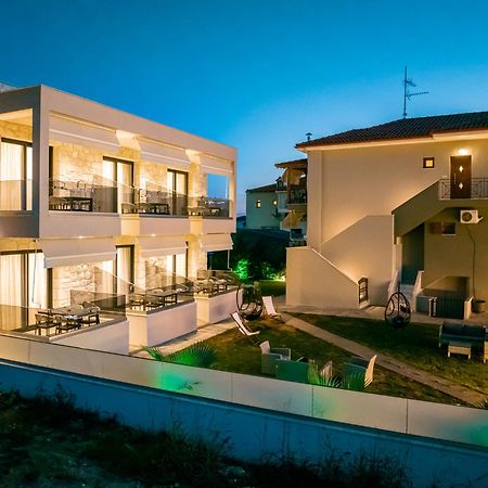 Antony'S Luxury Apartments Nikiti  Exterior photo