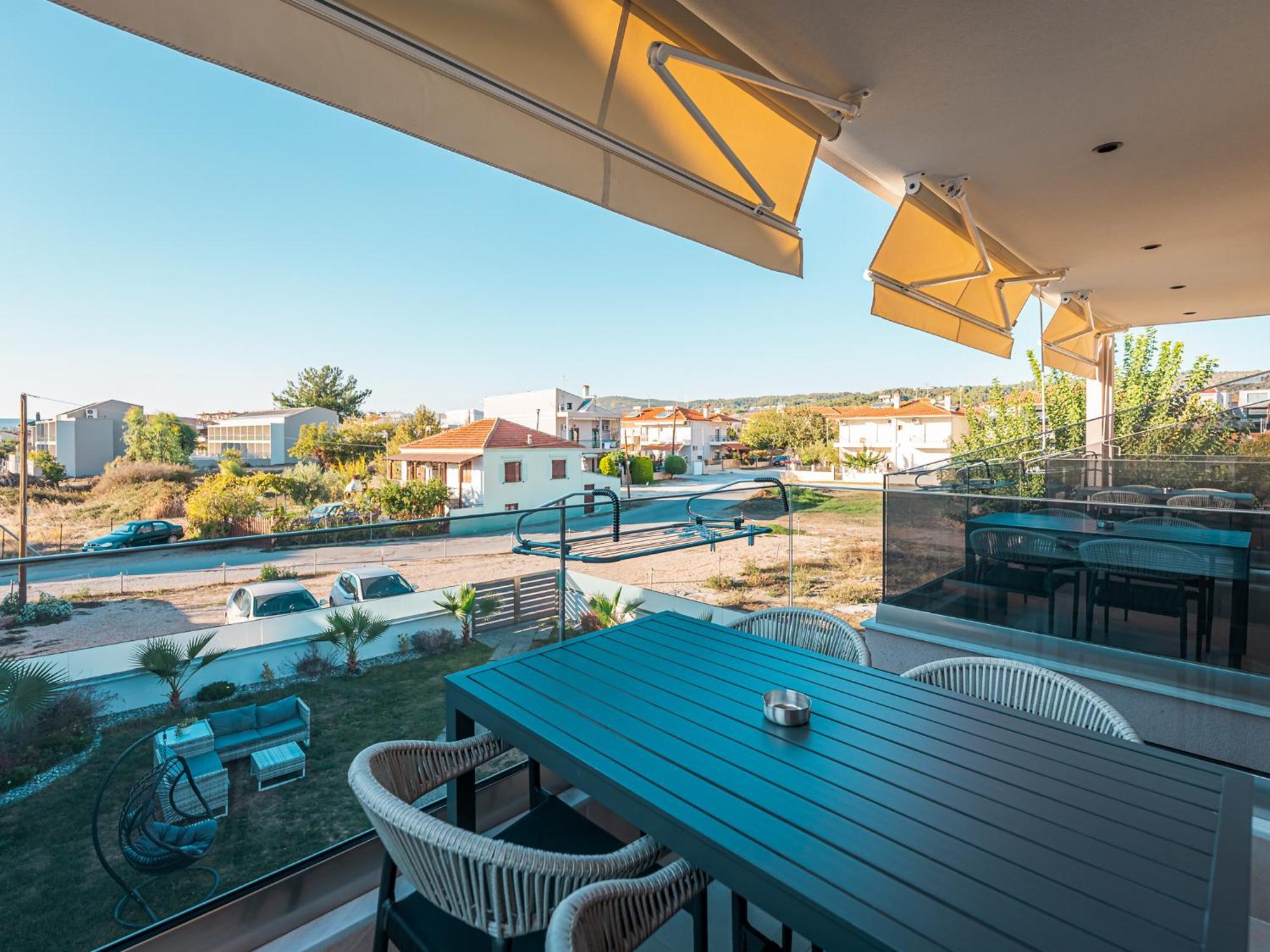 Antony'S Luxury Apartments Nikiti  Exterior photo