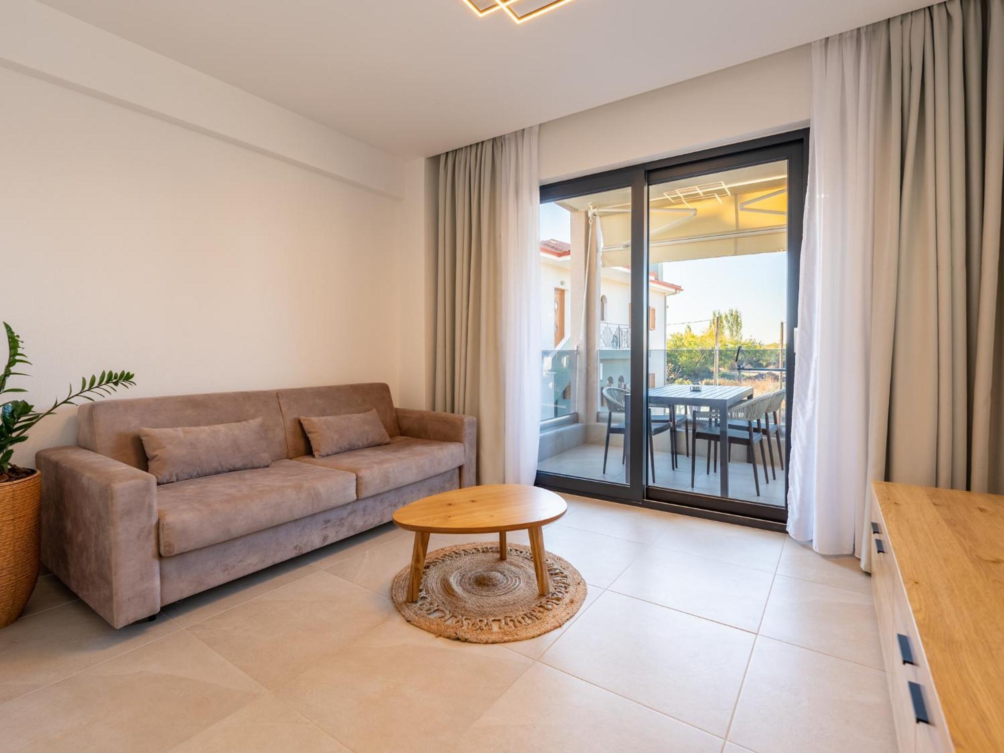 Antony'S Luxury Apartments Nikiti  Exterior photo